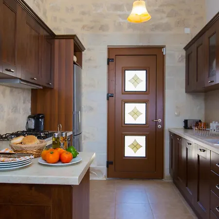 Aeolos Villa